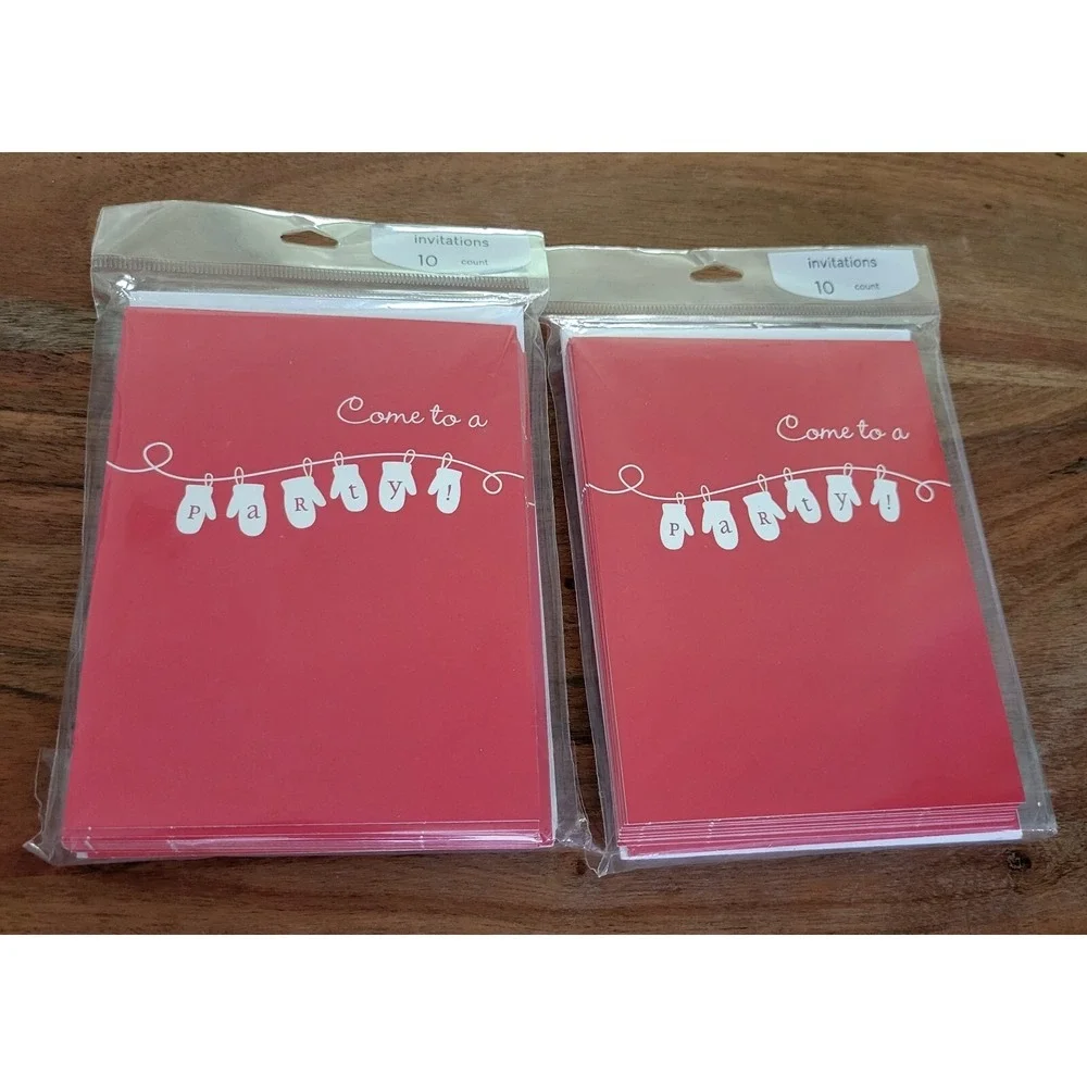 Red Christmas Winter Party Invitations Cards White Mittens 2 Sets 10 Cards Each